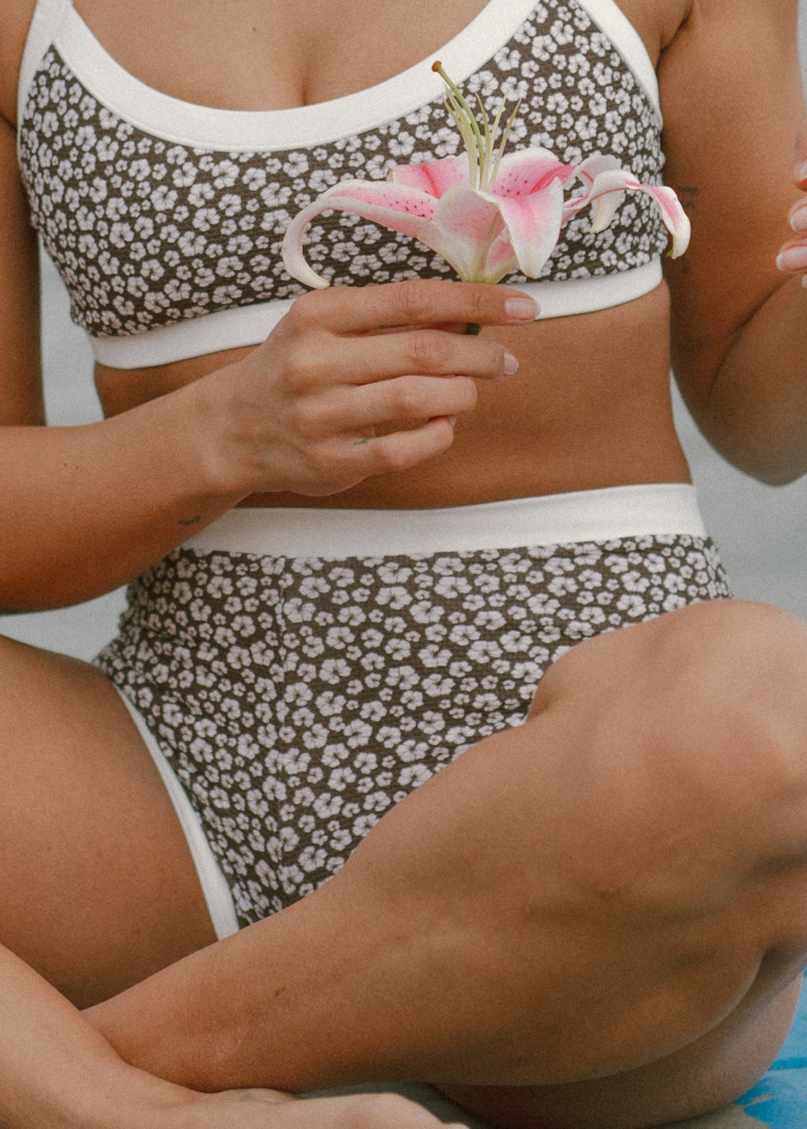 Signature Girl Top - Espresso Bloom